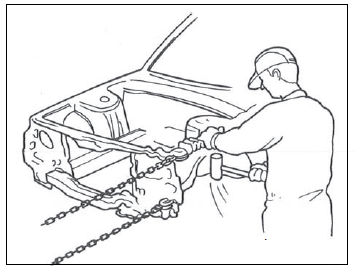 chem-vyprjamljajut-kuzov-avtomobilja