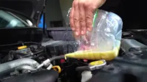 chto-proizojdet-esli-zalit-syroe-jajco-v-dvigatel