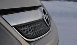 hromirovanie-kuzova-avtomobilja-stil-zashhita-i-osobennosti-uhoda