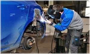 kak-varit-kuzov-avtomobilja-svoimi-rukami