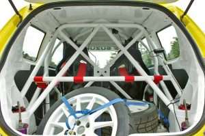 karkas-bezopasnosti-dlja-legkovyh-avtomobilej-vsestoronnee-rukovodstvo