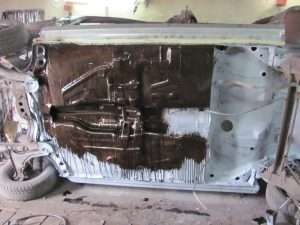 obrabotka-dnishha-avtomobilja-posle-svarki