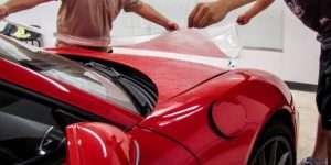 obtjazhka-kuzova-avtomobilja-plenkoj-zashhita-i-stil