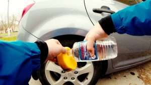 ochistka-kuzova-avtomobilja-kislotoj-jeffektivnost-i-bezopasnost