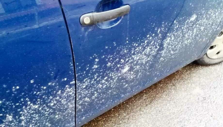 tochki-na-kuzove-avtomobilja-prichiny-pojavlenija-i-sposoby-udalenija